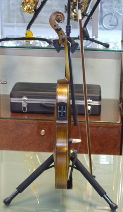 violin ไฟฟ้า ยี่ห้อ Aileen  รุ่น VE102B เป็นของใหม่ 100เต็ม รูปลักษณ์สวยงาม มีสไตส์ เสียงดีมาก 3