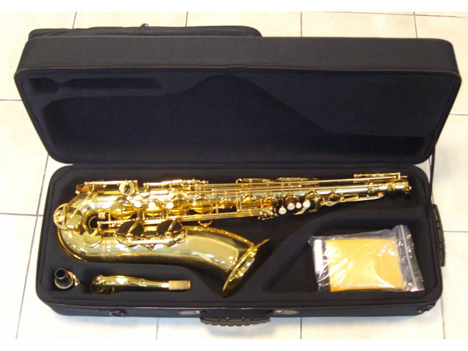 กระเป๋าใส่ tenor saxophone  แบบ soft case  ผลิตจากวัสดุคุณภาพชั้นดี นน.เบา ทนทาน สะดวกต่อการพกพา 4