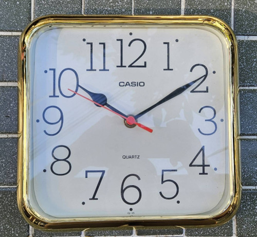 นาฬิกาแขวน ใช้เครื่อง wellgain จาก HK  