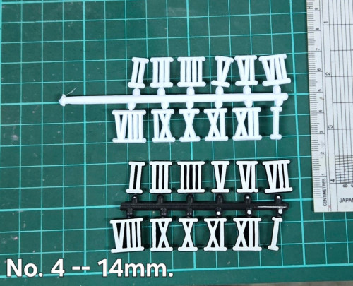 plastic number no.4 roman 14 mm