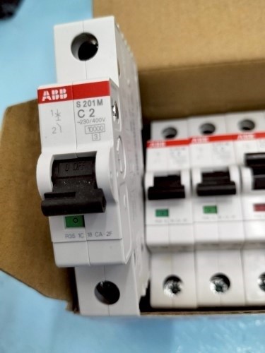 ABB MODEL: S201M-C2 ราคา 600 บาท