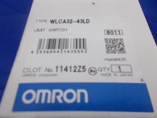 Omron WLCA32-43LD 1500 บาท