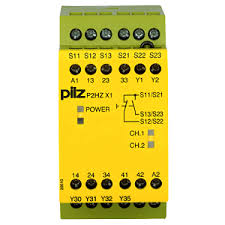 PilZ 774438 P2HZ X1 230VAC 3n/o 1n/c
