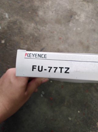 KEYENCE FU-77TZ ราคา 900 บาท