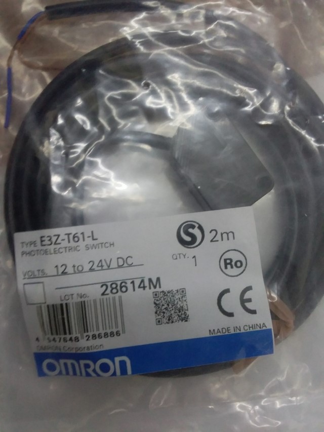 OMRON E3Z-T61-L 12-24VDC 2M ราคา 1200 บาท