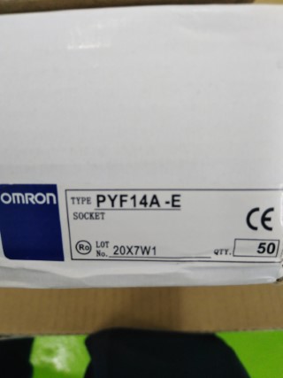 OMRON PYF14A-E ราคา 38 บาท