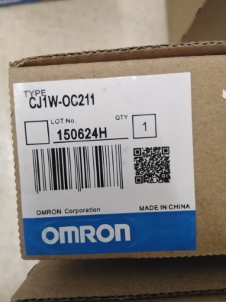 OMRON CJ1W-OC211 ราคา 2800 บาท