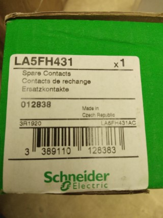 SCHNEIDER LA5-FH431 ราคา 7557.80 บาท