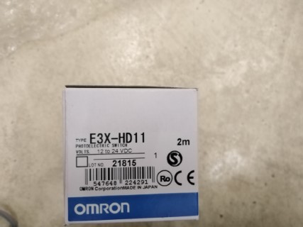 OMRON E3X-HD11 2M 12-24VDC PHOTO SENSOR ราคา 1900 บาท