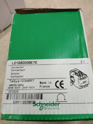 SCHNEIDER LC1D8008E7 ราคา 5250 บาท