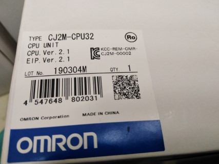 OMRON CJ2M-CPU32 ราคา 16250 บาท