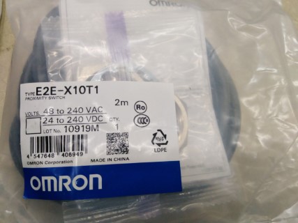 OMRON E2E-X10T1 2M ราคา 2330 บาท