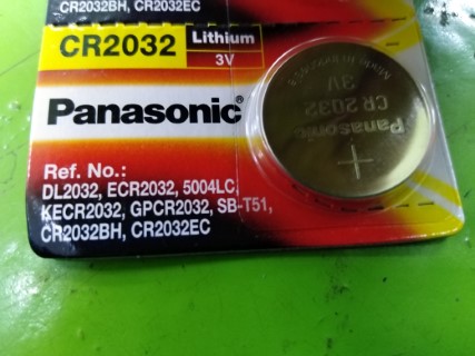 PANASONIC CR2032   (3V) ราคา 30 บาท