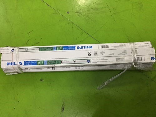 PHILIPS DOUBLE-ENDED LED 9W 6500K 28MM. ราคา 90 บาท