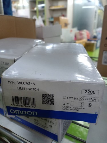 OMRON LIMIT SWITCH MODEL: WLCA2-N ราคา 870 บาท