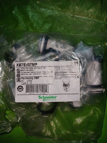 SCHNEIDER XB7EV07MP ราคา 99 บาท