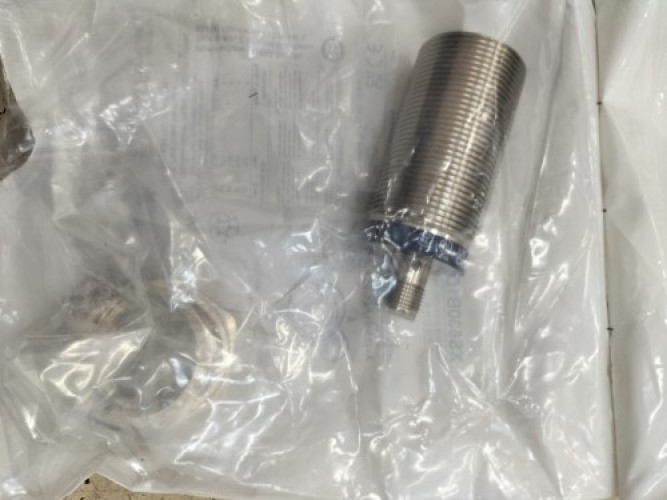 TELEMECANIQUE SENSORS MODEL: XS630B1DAM12  ราคา 4,158.00 บาท 1