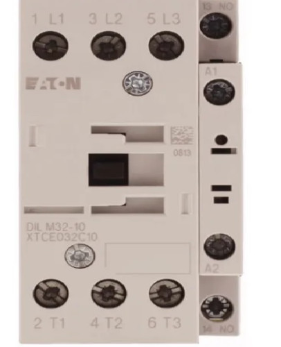 ATOM แบบ SCREW TERMINAL DC COIL DILM32-10 (RDC24) ราคา 2100 บาท