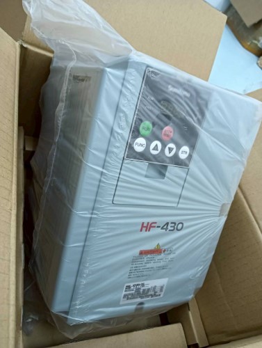 SUMITOMO INVERTER MODEL: HF4304-7A5 7.5KW. (10HP) 380V ราคา 34,500.00 บาท