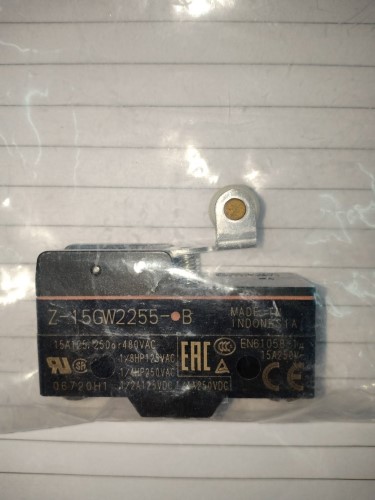 OMRON Z-15GW2255-B ราคา 195 บาท