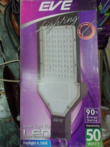 EVE LED Street Light Flat 50W ราคา 880 บาท