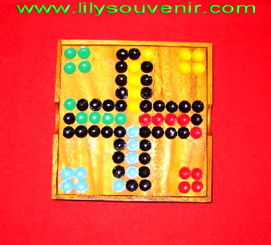 เกม-กากบาก