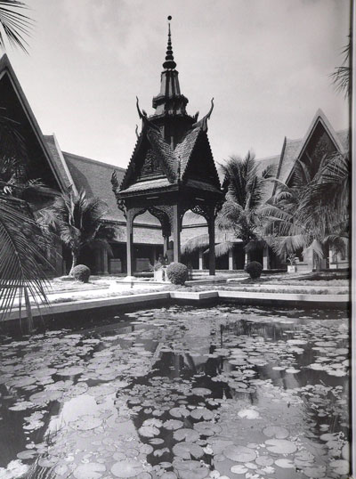SCULPTURE OF ANGKOR AND ANCIENT CAMBODIA : Millennium of Glory 3