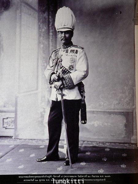 จิตรกรรมพระราชประวัติรัชกาลที่ 5 / เอนก นาวิกมูล 3