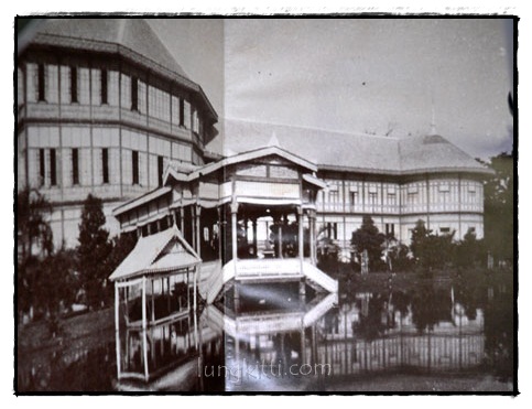 พระที่นั่งวิมานเมฆ 1