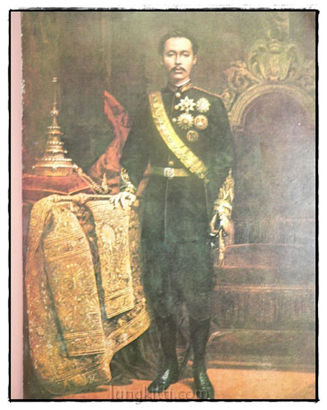 มหาวิทยาลัย (23 ตุลาคม 2515) 2