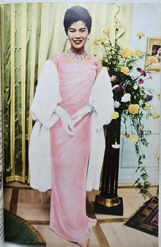 เฉลิมพระชนมพรรษา สมเด็จพระบรมราชินีนาถ 12 สิงหาคม 2504 5