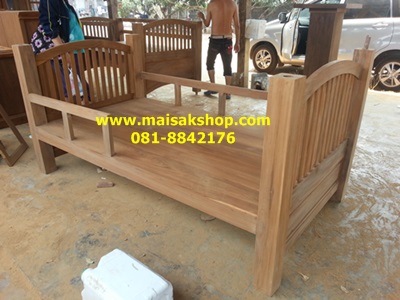เฟอร์นิเจอร์ไม้สัก(Furniture) เตียง,เตียงนอน,เตียงนอนไม้สักแบบ2 ชั้นหัวโค้งไม้ซี่ 2