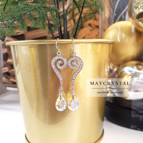 ต่างหูคริสตัลแบรนด์จากประเทศออสเตรีย (Embellished with Crystals from Austria)