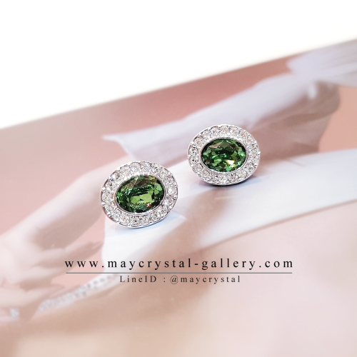 ต่างหูคริสตัลสวารอฟสกี้ จากประเทศออสเตรีย (Embellished with Crystals from Austria) 1