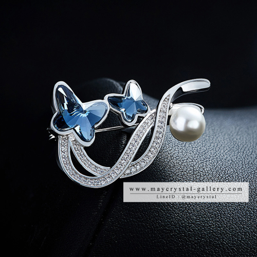 เข็มกลัดคริสตัลแบรนด์แท้ จากประเทศออสเตรีย (Embellished with Crystals from Austria) 1