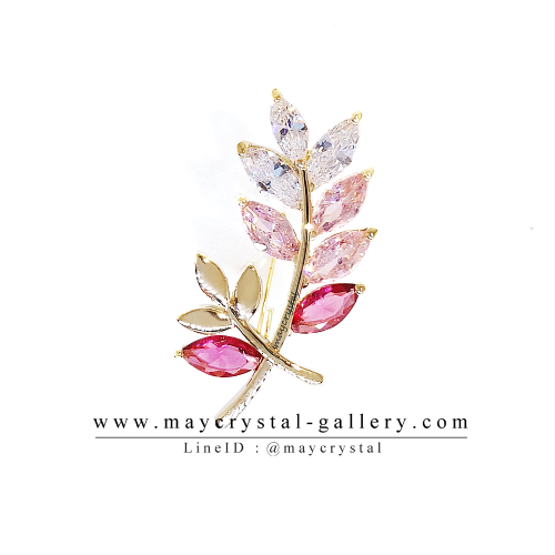 เข็มกลัด Premium Zirconia และคริสตัลแบรนด์จากประเทศออสเตรีย (Embellished with Crystals from Austria)