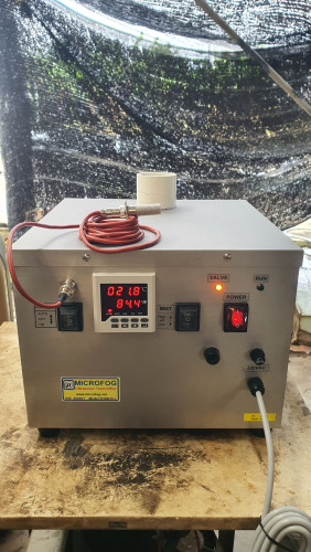 รุ่นH306H+CJ602 เครื่องทำหมอก พร้อมเครื่องควบคุมความชื้นในตัว