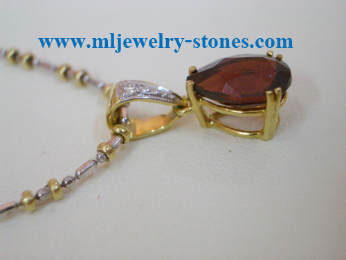 จี้พลอยโกเมนฝังเพชรแท้ 0.02 ตังค์ พลอยโกเมนทรงหยดน้ำ 1.26 กะรัต พลอยสวย สะอาด ไฟดี ตัวเรือนทอง 90 1