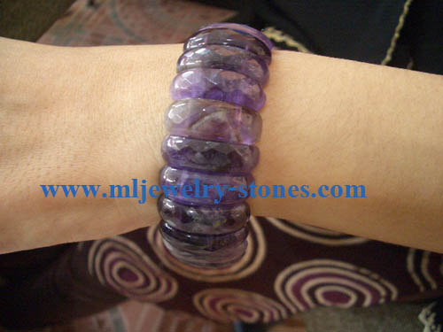 สร้อยข้อมืออเมทิสต์เจียสวย 1