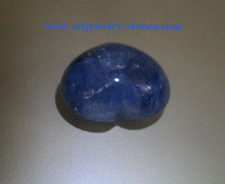 พลอยนิหล่าพม่า หัวใจ  ขนาด 13x15 มิล