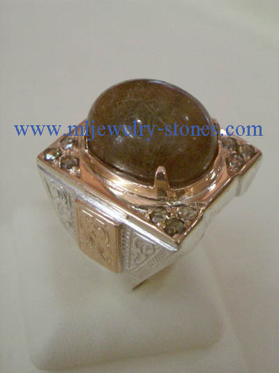 แหวนรูไทร์ควอซต์ (ไหมนาก) ประดับเพชรแท้ สีน้ำตาลเหลี่ยมลูกโลก 3