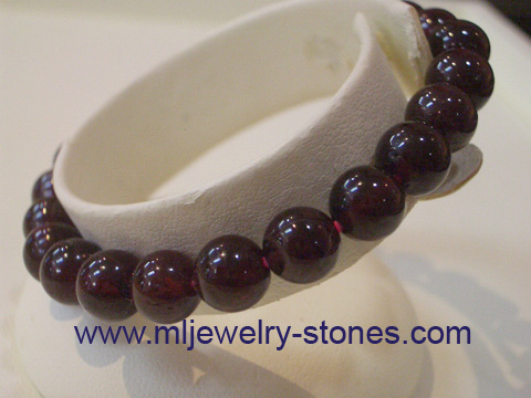 สร้อยข้อมือโกเมน 3