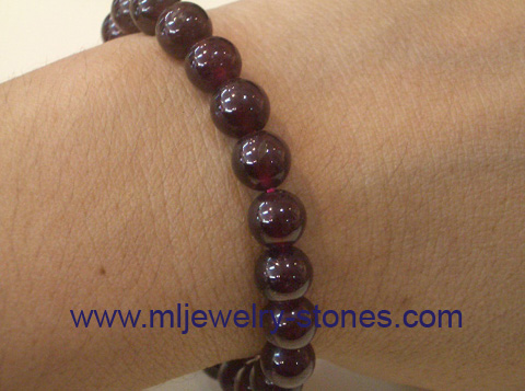 สร้อยข้อมือโกเมน 5