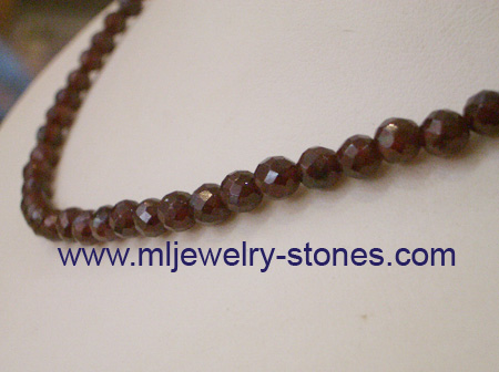 สร้อยคอโกเมน 2