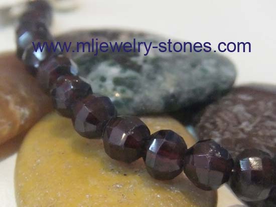 สร้อยข้อมือโกเมน 4