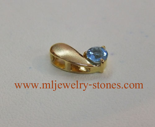 จี้พลอยบลูโทแพส (Blue Topaz) 4