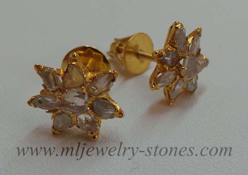 ต่างหูเพชรซีกโบราณ (ซุมบังอินตัน)