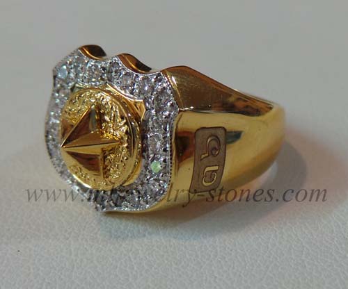 แหวนนายทหารล้อมเพชรแท้ ของ ร.อ.สุพรชัย (งานสั่งทำ) 3