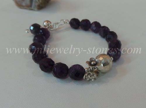 สร้อยข้อมืออเมทิสต์ (Amethyst) 1