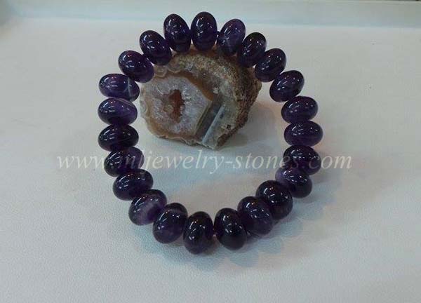 สร้อยข้อมืออเมทิสต์ (Amethyst) 2
